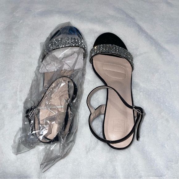 🔥 NIB Formal Heels - Picture 3 of 5